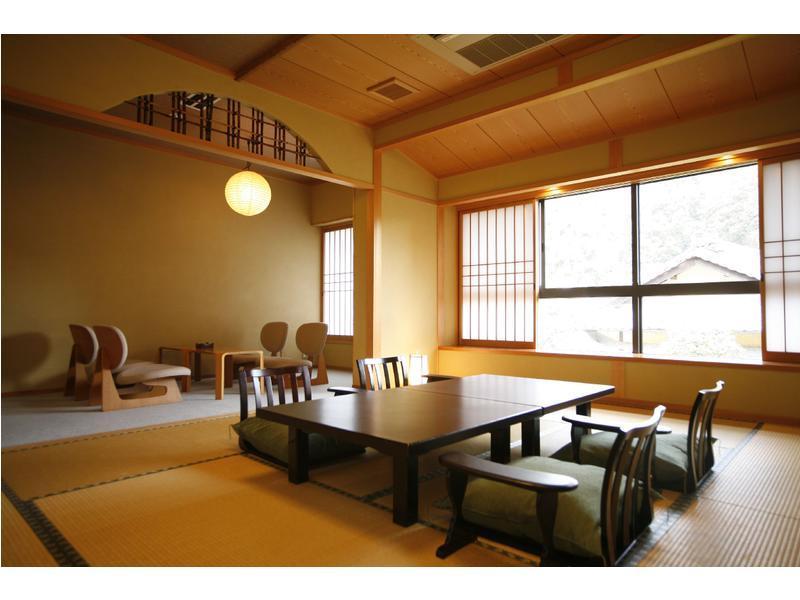 Yutouya Ryokan Toyooka  Bagian luar foto