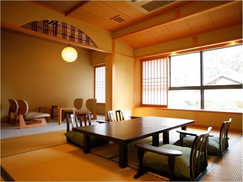 Yutouya Ryokan Toyooka  Bagian luar foto