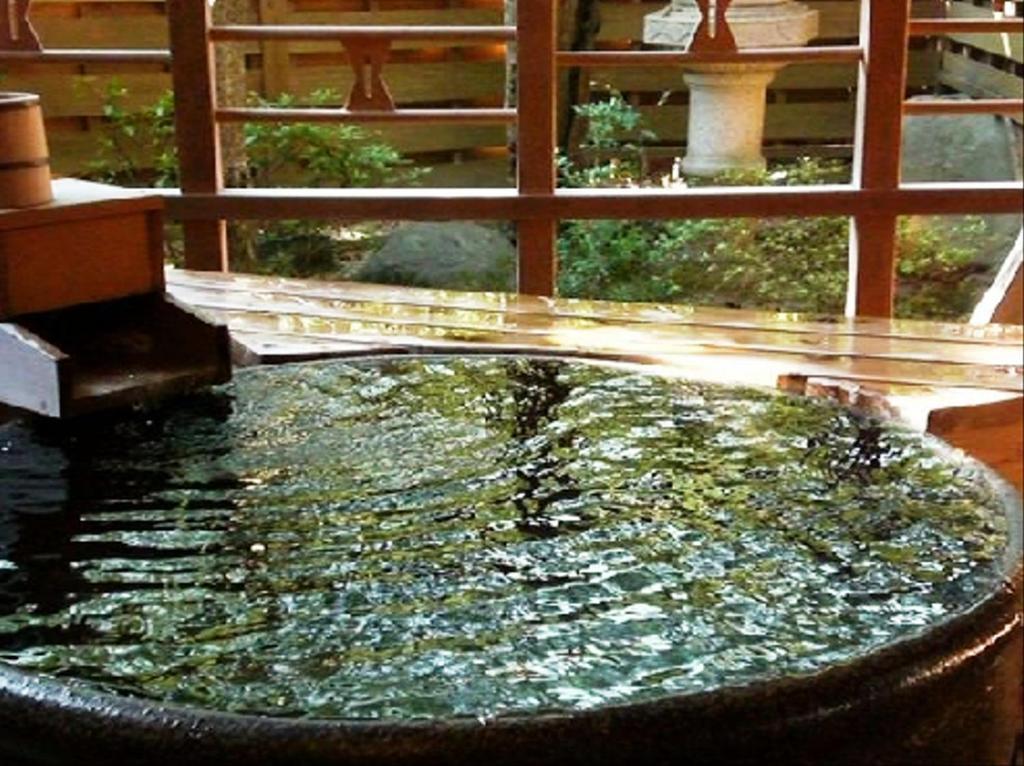 Yutouya Ryokan Toyooka  Bagian luar foto