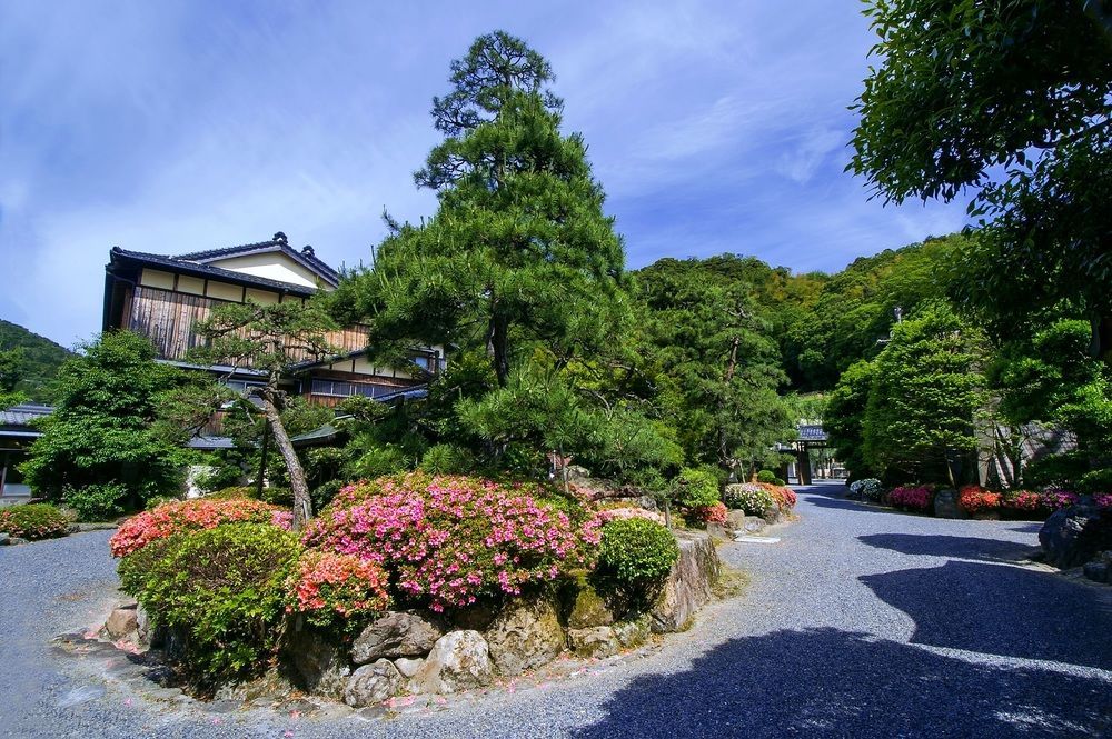 Yutouya Ryokan Toyooka  Bagian luar foto