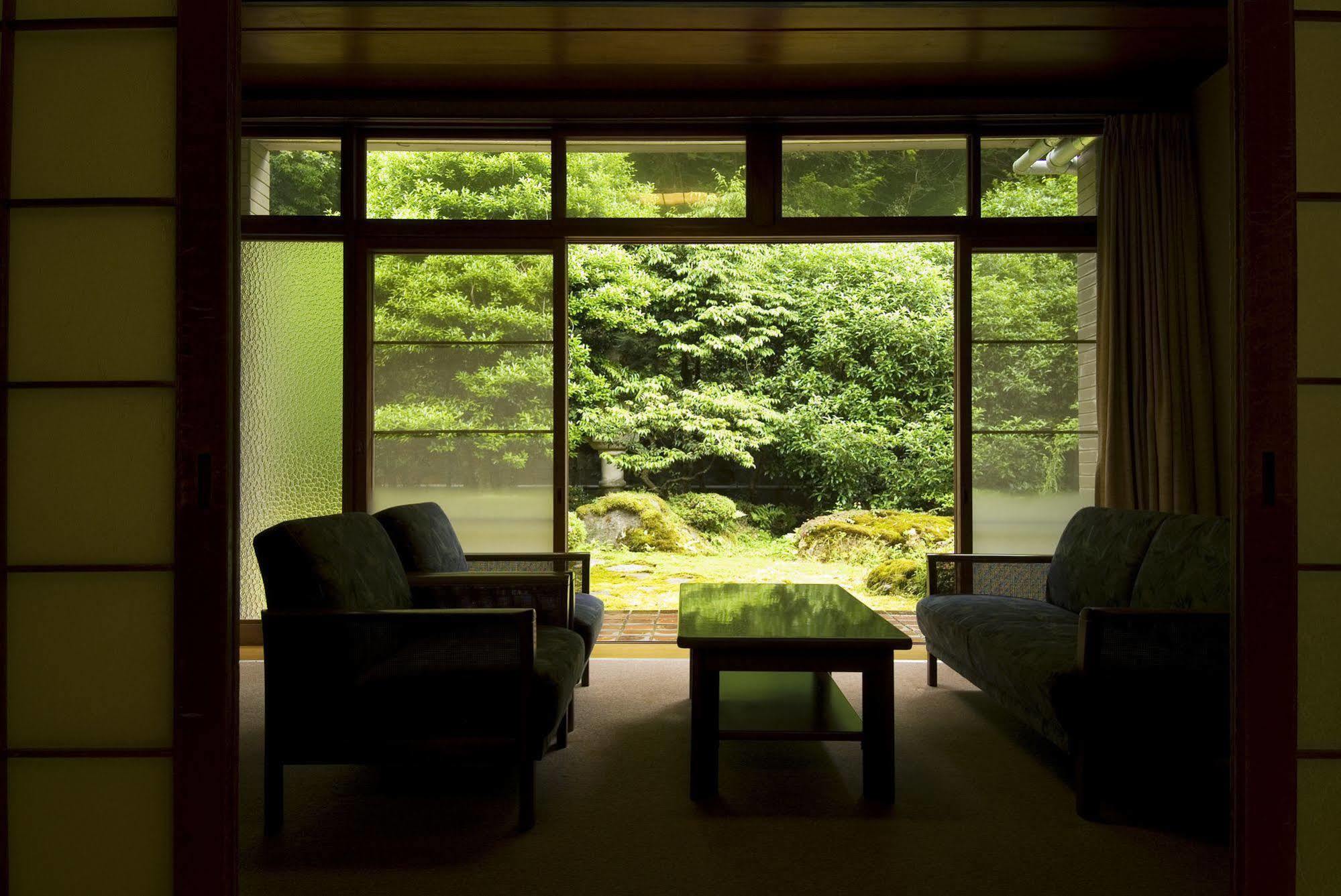 Yutouya Ryokan Toyooka  Bagian luar foto